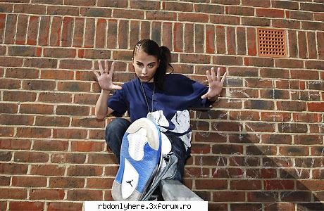 Lady Sovereign - AnaLovesChris - Muzica